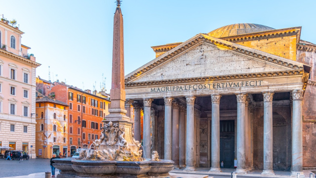 Piazza Del Pantheon